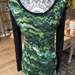 T Tahari Tahari size medium long sleeve top Photo 0