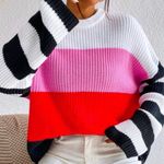 Lavishly Paris NWT, Women’s Colorblock Drop Shoulder Sweater. Photo 1