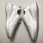 NEW Clove White Classic Nurse Shoes Size 6.5 Sneakers Photo 1