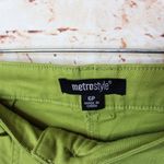 Metro Style | Y2K Loose Green Capri Cargo Pant Size 6P Photo 5