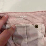 Universal Threads Universal Thread High Rise Midi Jean Denim Short Pink 5-Pocket Women’s Size 8/29 Photo 4