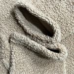 Koolaburra by Ugg Brushed Back Sherpa pullover tan size large kangaroo pocket Photo 5