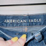 American Eagle  Women's Medium Wash Blue High Rise Relaxed Mom Jean 6 short Photo 2