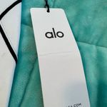 Alo Yoga Alo Airbrush Heart Throb Leggings  Photo 3