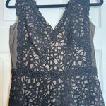 Tadashi Shoji 🦄 - Black over Tan, V-Neck Chainmail Lace Cocktail Dress - Size 6 Photo 2