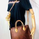 ETRO Milano Red Paisley Top Zipper Crossbody Shoulder Bag Stunning Condition Photo 0