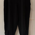 Lululemon  Black Size 4 Cross Waist Sweatpants Cropped EUC Photo 0