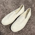 Old Navy  White Minimalist Sneakers Photo 0