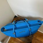 Michael Kors FLAWS Saffiano Leather Blue Two Tone Jet Set Travel Tote Bag Photo 4