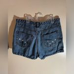 Xhilaration Women Medium Wash Jeans Shorts Size 13 100% Cotton Waist 32 pockets Photo 7