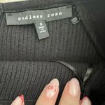 Endless Rose NWOT  Cropped sweater size small Photo 5