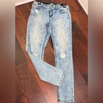 Refuge  Light Blue Wash Distressed Size 10 Straight Jeans Photo 4