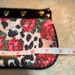 Betsey Johnson   WOMEN'S  WRISTLET  NATURAL BLACK  No strap Photo 11