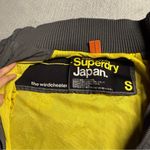 Superdry  The Wincheater Grey & Yellow Windbreaker Winter Jacket Size Small EUC Photo 4