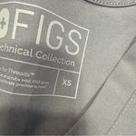 FIGS  Casma 3 pocket Gray Scrub Top slate grey size xs PO 1367 Photo 1