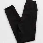Aerie  OFFLINE Ribbed Seamless 7/8 Leggings in Black - Large Photo 0