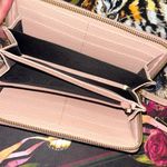 Gucci Marmont zip around wallet Photo 3