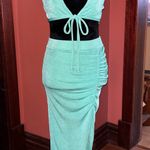 Discovery NWT- two piece skirt set Photo 2