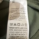 Lot Of 2 Sleeveless Crop Tops ~ Size Medium, Ivory & Green Photo 10