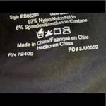 🆕Rene Rofe Seamless Cut Out Black Sport Bra🆕 Size L Photo 8