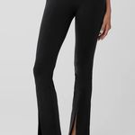 Alo Yoga Airbrush High-Waist Flutter Black Split Leggings Sweat Pants Size XS Photo 0