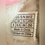 UGG  Dakota Suede Leather Sheepskin Lining Rubber Sole Moccasin sz 8 Photo 8