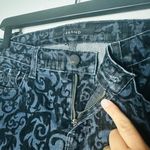 J Brand  Women's Black & Blue Brocad Floral Design Skinny Leg Denim Jeans Size 29 Photo 2