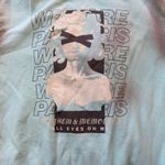 Eleven Paris All Eyes On Me  Photo 3