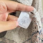 Vince  White Blue Pink Collarless Pullover V-Neck 100% Silk Top Blouse Size 4‎ Photo 2