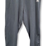 Adidas  Cropped Pants‎ Photo 0