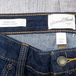 Universal Threads Mid-Rise Skinny Jeans Photo 3