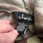 Justify Camo Print Pullover Hoodie Women’s Size 1X Photo 1