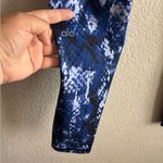 Alo Yoga Alo Blue Patterned Leggings M Photo 7