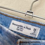 Abercrombie & Fitch Jeans Photo 3