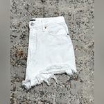 Abercrombie & Fitch Annie high rise white Jean shorts size 2/26 Photo 2