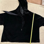 ZARA  trafaluc black velvet cropped
Women's Medium NWOT Photo 4