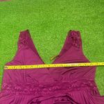 Soprano ‎ Y2K Size M Burgundy Lace Trim Pleated V-Neck Slip On Knee Length Dress Photo 5