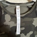 Lululemon ‎ Its Rulu Run Long Sleeve Shirt 2
Heritage 365 Camo Medium Olive Multi Photo 6