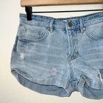 Bullhead Denim Co Bullhead Denim Light Wash Mid Rise Girlfriend Jean Shorts Photo 1