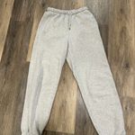 Old Navy grey sweatpants Photo 0