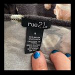 Rue 21 flowers romper rayon spandex size small Photo 4