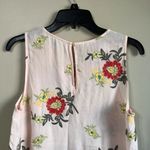 Daniel Rainn  small light pink sleeveless floral top Photo 3