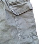 No Boundaries  XS cargo stretch army green shorts Photo 4