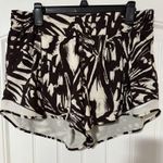 Lululemon  Hotty Hot Shorts 4" Photo 0
