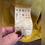 Hugo Boss L -  - Mustard top Photo 3