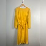 Lane Bryant BEAUTICURVE X  YELLOW PLEATED DRESS  size 18 Photo 6