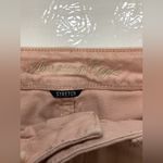 American Eagle Outfitters women’s light pink stretch raw hem Jean Shorts size 6 Photo 5