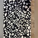 MELLODAY  BLACK & WHITE ANIMAL PRIT DOLMAN SHORT ROLLED SLEEVE SCOOP NECK BLOUSE Photo 5