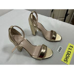 Womans NWOT The Drop Strappy Sandals 9 Gold Block Heel Open Toe Photo 1