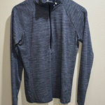 Under Armour  Heat Gear Size Medium Charcoal Long Sleeve Top Photo 0